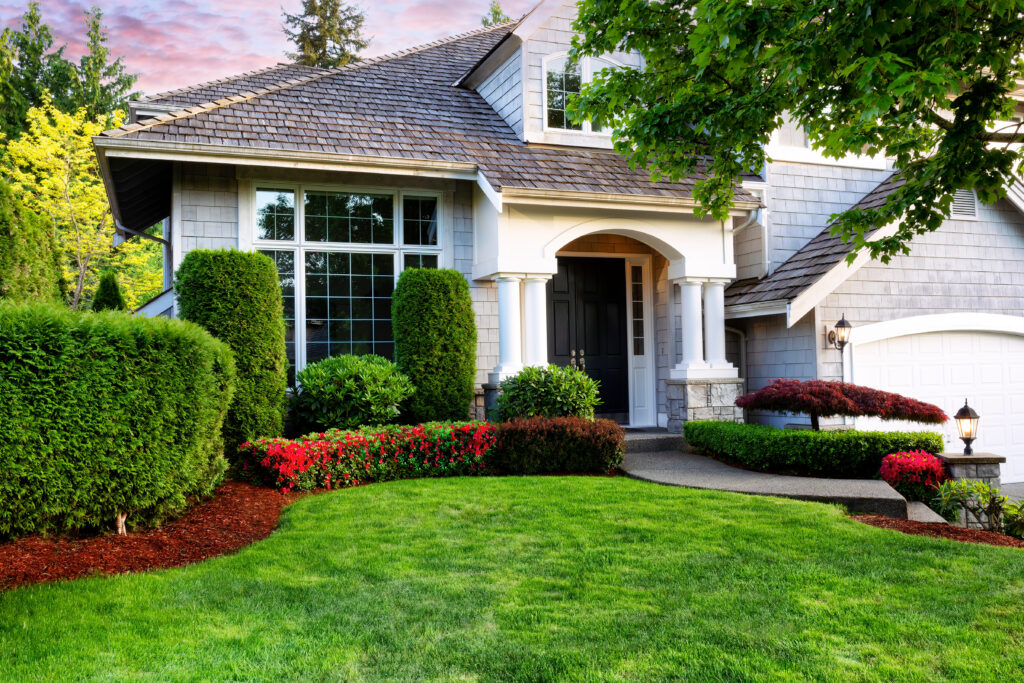 The Advantages of Hiring a Professional Landscape Company